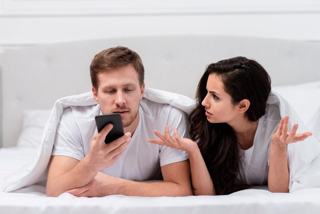 girlfriend-being-angry-about-her-boyfriends-addiction-his-phone-1-scaled